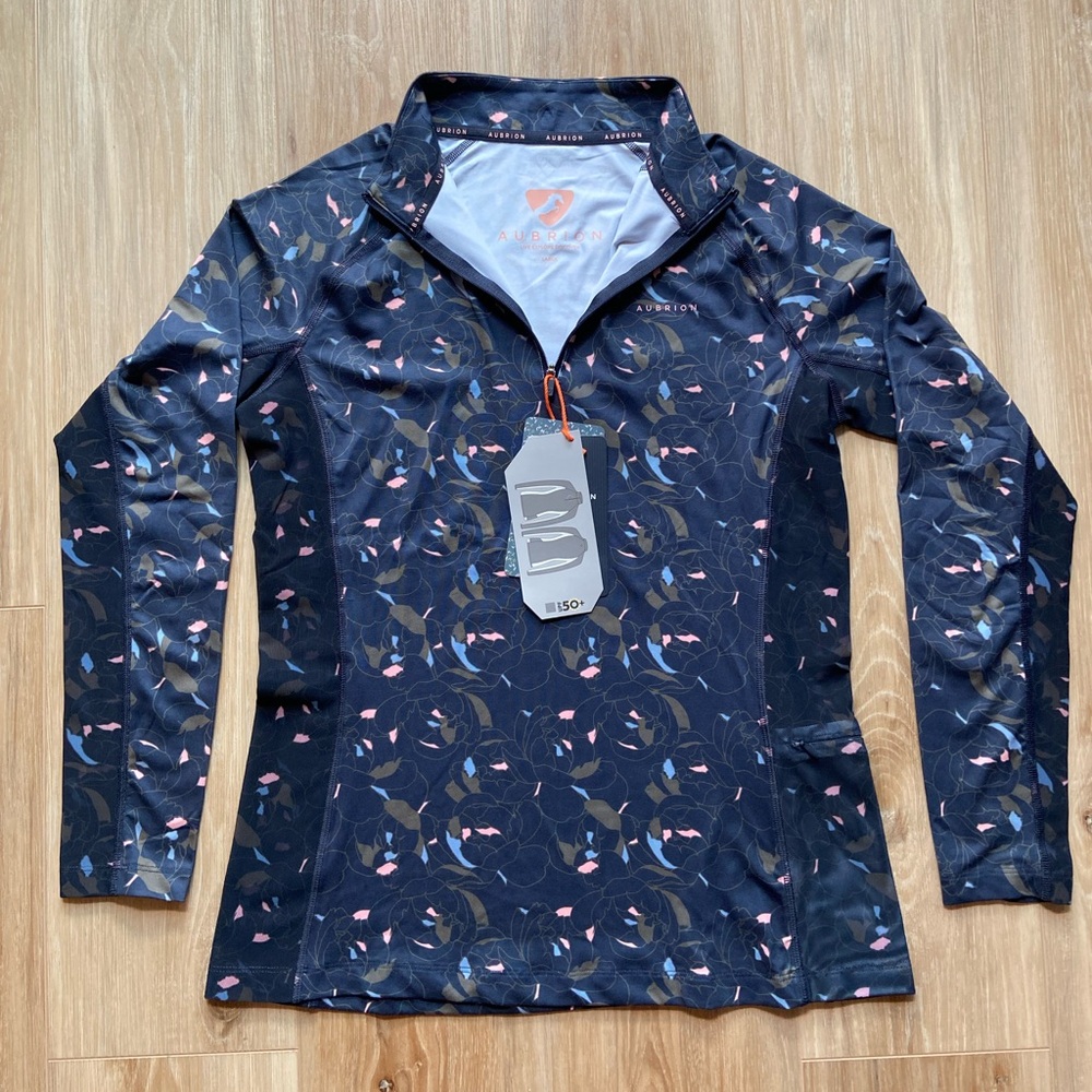Women’s Aubrion Navy and Pink Long Sleeve Sun Shirt, Size Large.